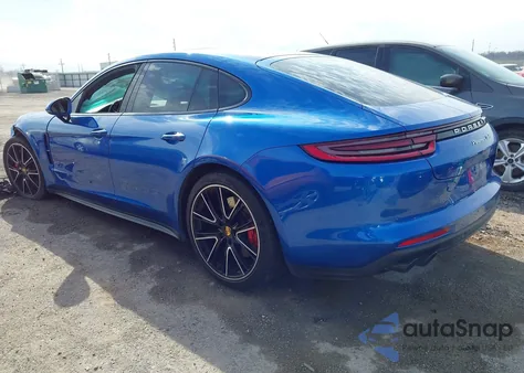 2018 Porsche Panamera Turbo z USA, uszkodzony, nr VIN WP0AF2A73JL140263